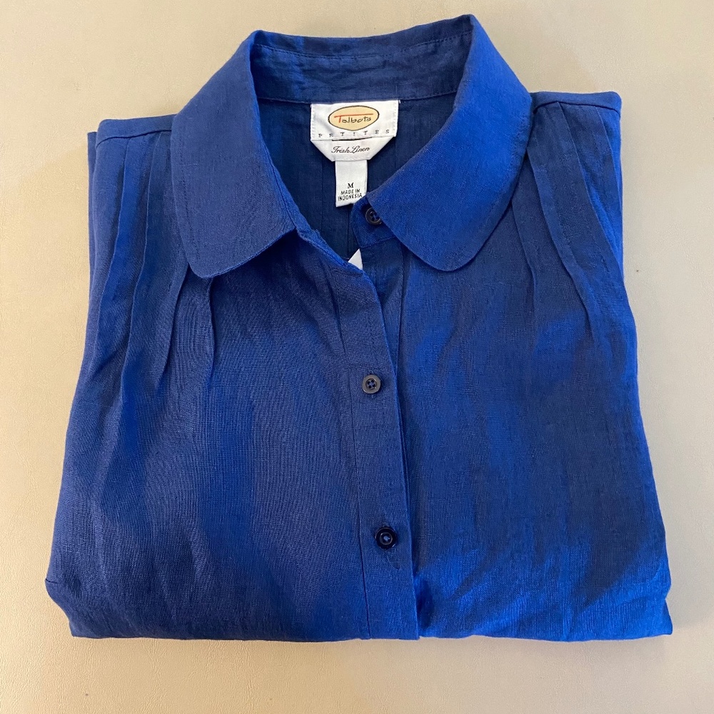 Crisp Navy Blue Irish Linen Summer Blouse; Small Pleats; Medium; Collar; NWT